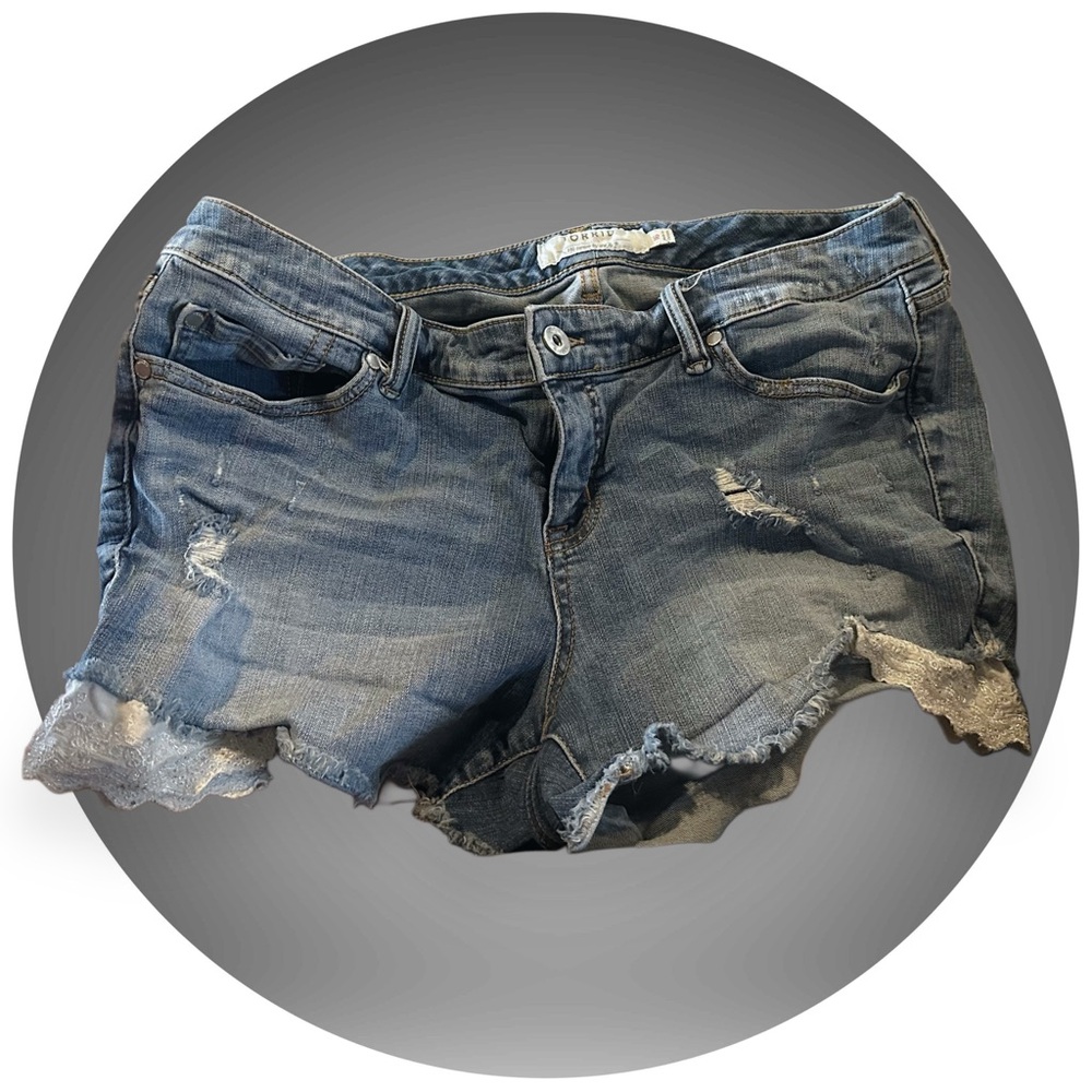 BOGO EUC Torrid Short Shorts